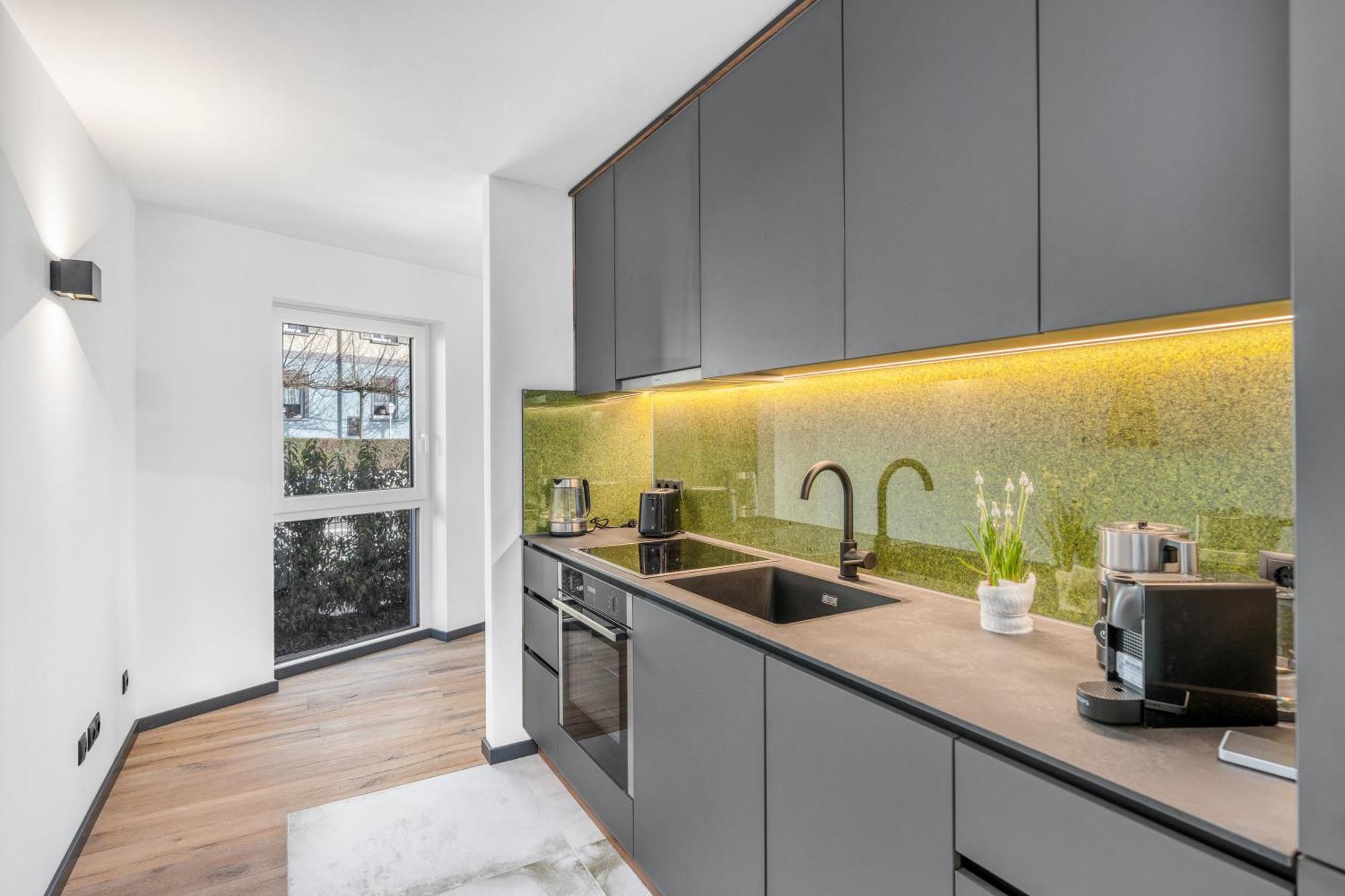 Seequartier 1 - Neu & Hochwertig Friedrichshafen Bagian luar foto