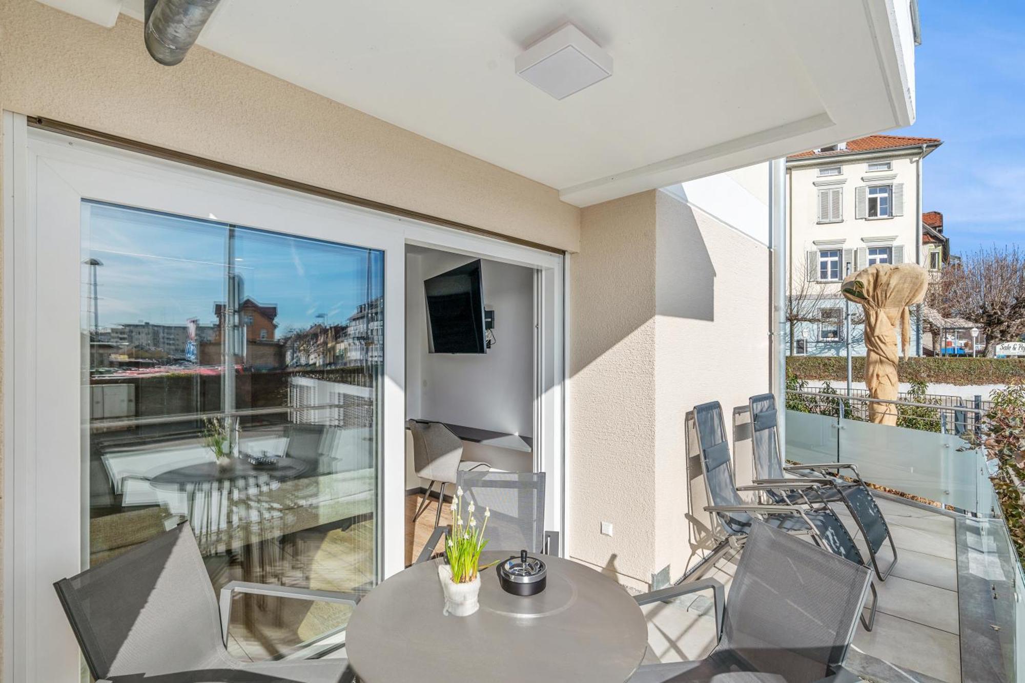 Seequartier 1 - Neu & Hochwertig Friedrichshafen Bagian luar foto